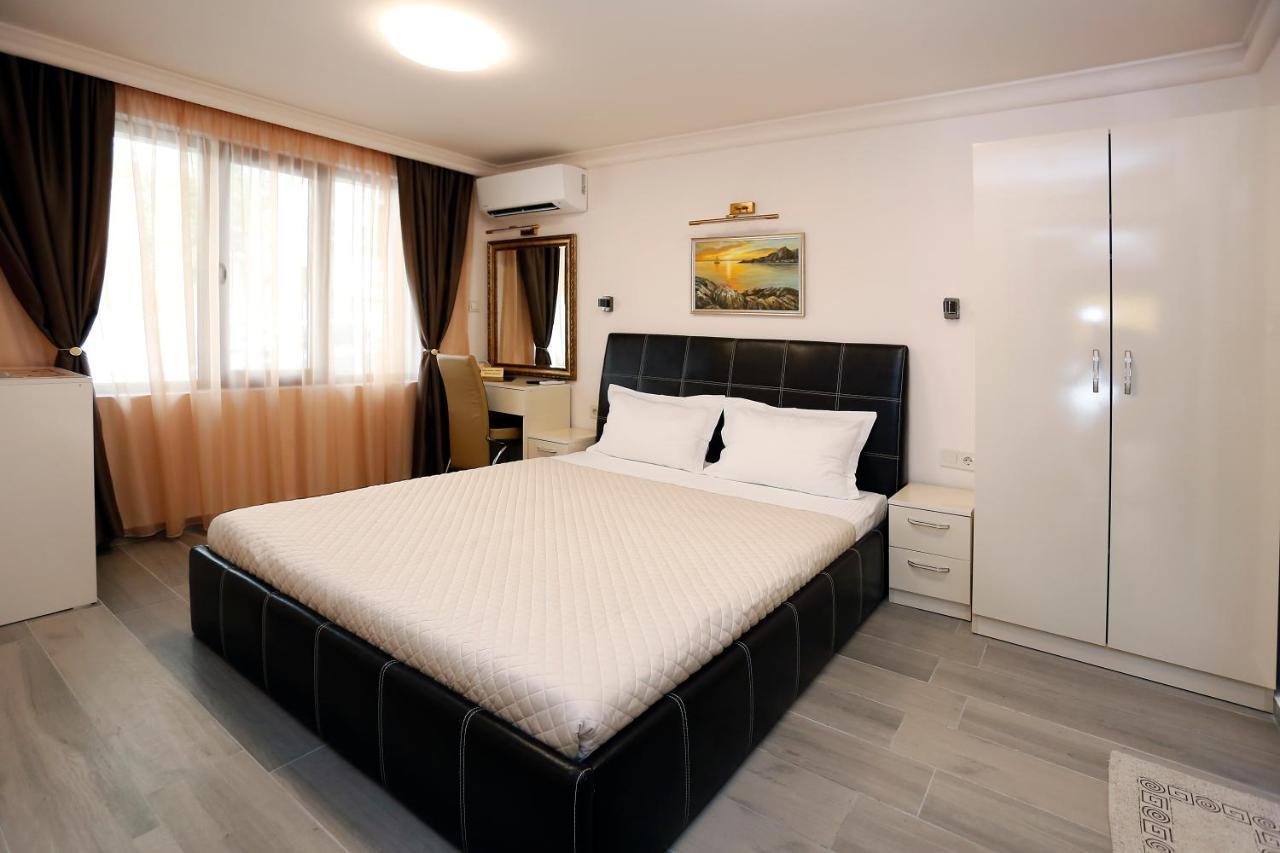 Deluxe 2 Studios City Center Burgas Exterior foto