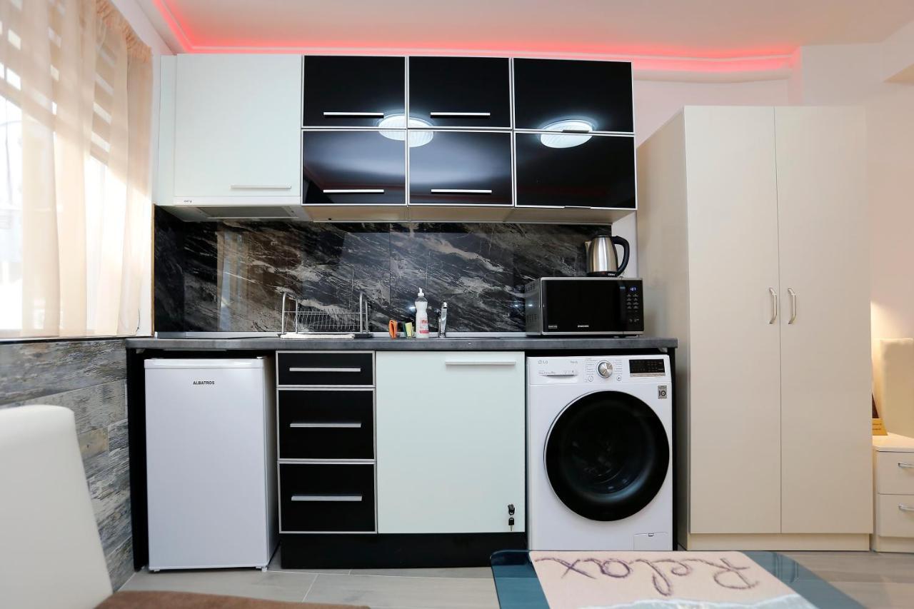 Deluxe 2 Studios City Center Burgas Exterior foto